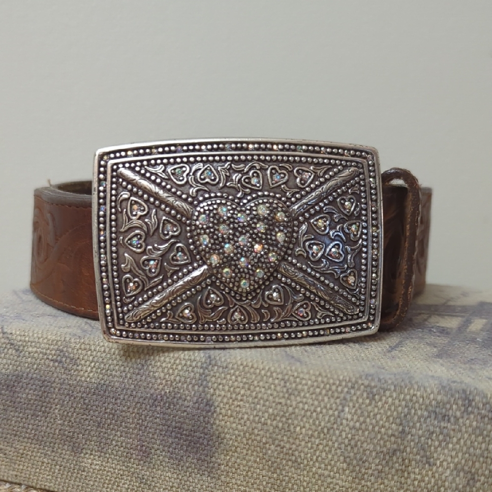 Tony Lama  Leather Belt with  Trophy Buckle